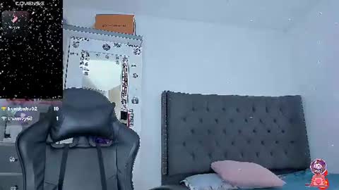 Hanna Independent Model online show from June 15, 4:45 am
