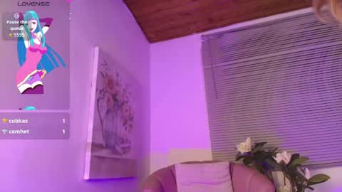 hannamin online show from March 28, 8:08 pm