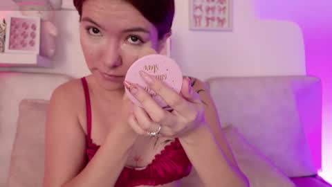 Yumii online show from April 19, 12:16 pm