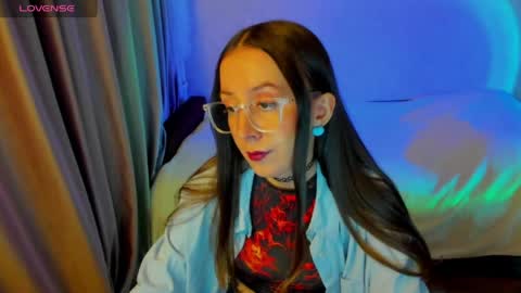 Stephanie online show from April 5, 9:14 pm