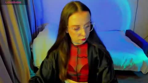 Stephanie online show from June 13, 9:34 pm