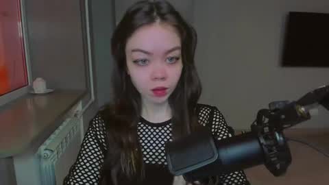 Snapshot of haribo_asmr chatting on February 20, 7:34 am Miss Hari online show from February 20, 7:34 am