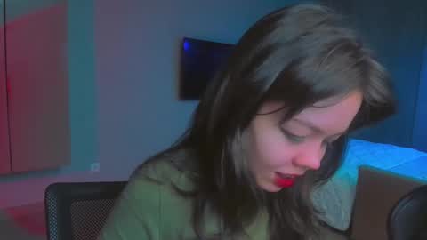 Snapshot of haribo_asmr chatting on December 26, 10:26 am Miss Hari online show from December 26, 10:26 am