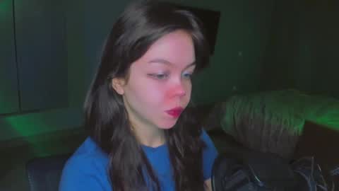 Snapshot of haribo_asmr chatting on March 1, 7:41 am Miss Hari online show from March 1, 7:41 am