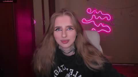 Julia online show from February 23, 4:55 am