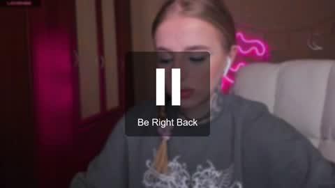 Julia online show from February 7, 5:10 am