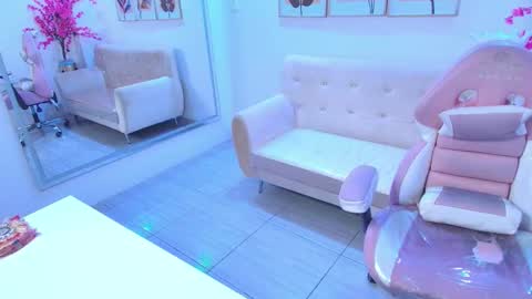 HARPER  online show from March 4, 8:15 pm