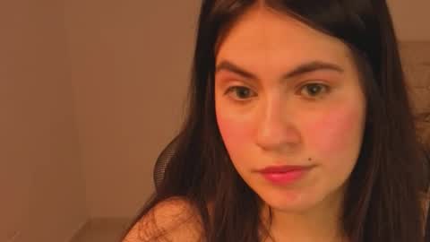 hasszul_2 online show from April 10, 12:49 am