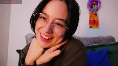 hawaiibliss online show from April 18, 12:13 am