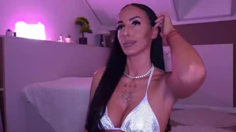 Hayley online show from March 3, 9:43 pm