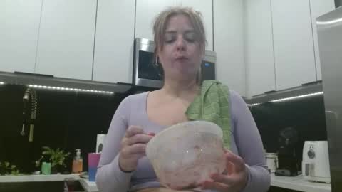 Hazel online show from April 29, 8:14 pm