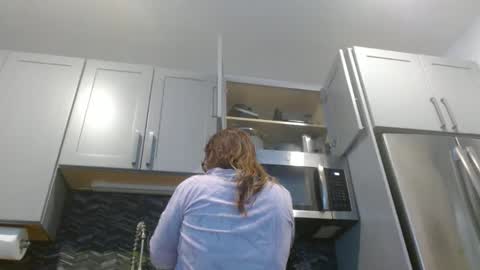 Snapshot of hazel_skye chatting on January 5, 3:34 pm Hazel online show from January 5, 3:34 pm