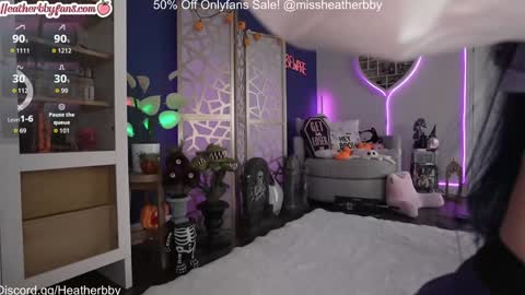 Heather online show from October 26, 10:49 pm