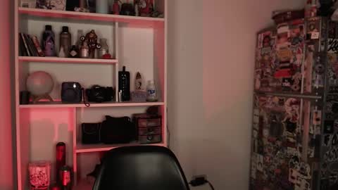 HEATHER DEMONZX   Please help me to reach 100 thumbs up online show from February 1, 5:50 am