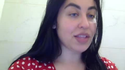 Snapshot of heatwavee chatting on February 27, 5:37 pm heatwavee online show from February 27, 5:37 pm