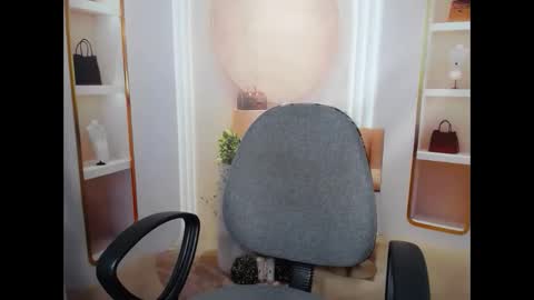 love bug online show from September 21, 1:26 am