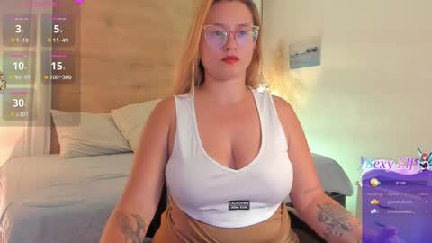 ANTARA REY online show from February 18, 7:24 pm