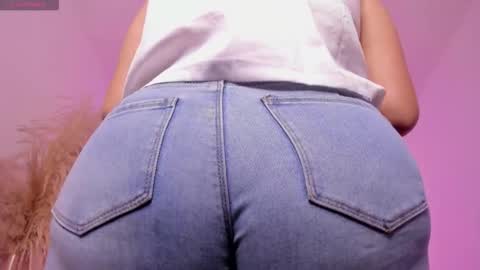 Heidy online show from January 17, 3:25 am