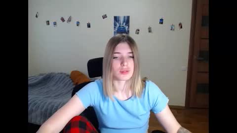 helen_woww online show from April 23, 11:17 am