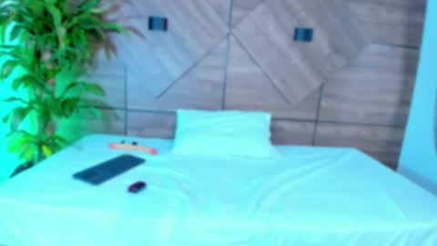  Helen  online show from September 8, 7:57 pm