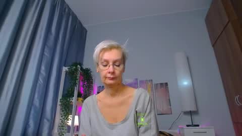 Helga online show from February 15, 7:27 am