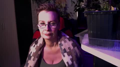 Helga online show from June 2, 9:16 pm