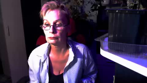Helga online show from June 15, 8:31 pm