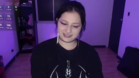 Snapshot of hell_dancer_ chatting on March 10, 11:27 pm Lexa online show from March 10, 11:27 pm
