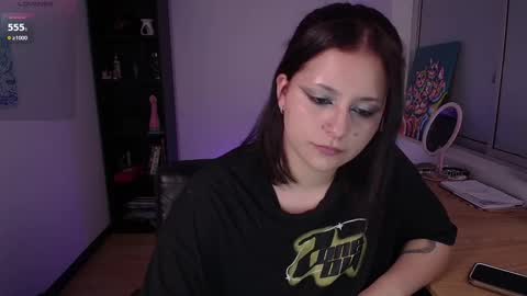 Snapshot of hell_dancer_ chatting on September 24, 12:53 am Lexa online show from September 24, 12:53 am