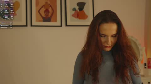 Snapshot of hell_lo chatting on December 8, 6:50 pm Lorette Lory online show from December 8, 6:50 pm