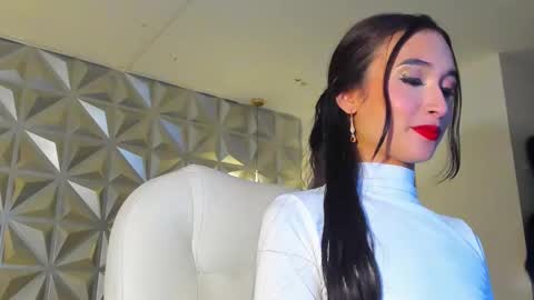 Hellen online show from March 27, 1:34 pm