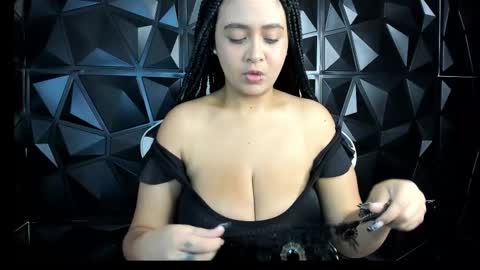 heluehorny13 online show from March 12, 10:39 pm