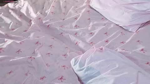 HIHIKA online show from February 14, 2:30 pm