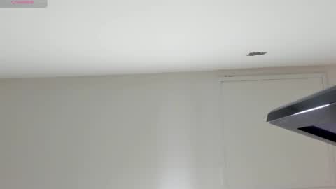 hilary_tailor online show from January 8, 11:36 am