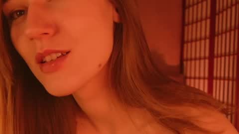 Hina online show from January 5, 1:36 pm