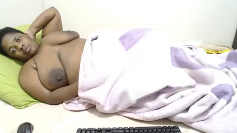 hips2sexy online show from February 20, 2:51 am