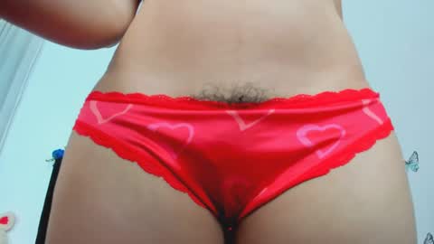 Snapshot of holly0550 chatting on February 27, 3:37 pm holly... online show from February 27, 3:37 pm