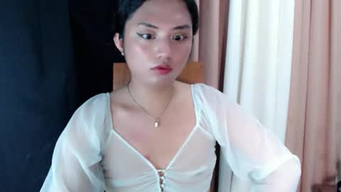 holly_maria69 online show from February 23, 3:55 pm