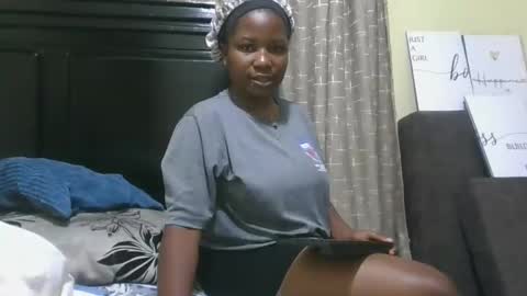 Molly online show from April 12, 10:56 pm