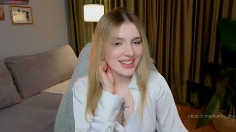 Lina online show from April 26, 1:36 am