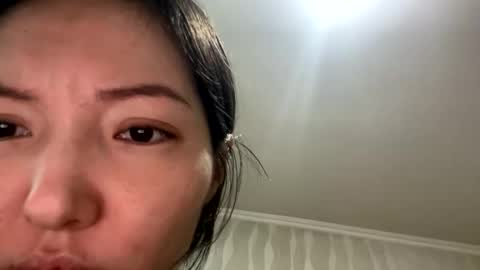 honey_yuzu online show from January 17, 8:44 am