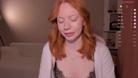 honeyautumn online show from January 9, 11:42 pm