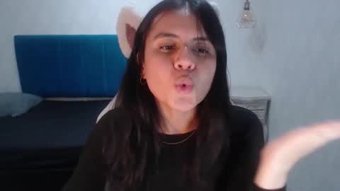 Emily online show from March 22, 6:25 pm