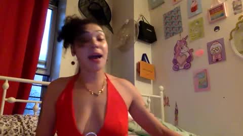 Snapshot of honeyruby chatting on September 29, 10:26 pm Ruby Sparks online show from September 29, 10:26 pm