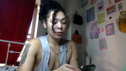 Snapshot of honeyruby chatting on October 3, 2:55 pm Ruby Sparks online show from October 3, 2:55 pm