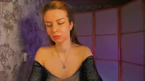 Snapshot of honeyyy_bunny chatting on February 26, 9:12 am the perfectgirl online show from February 26, 9:12 am