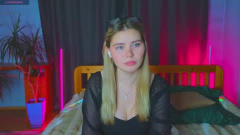 Jolly online show from April 19, 2:06 pm