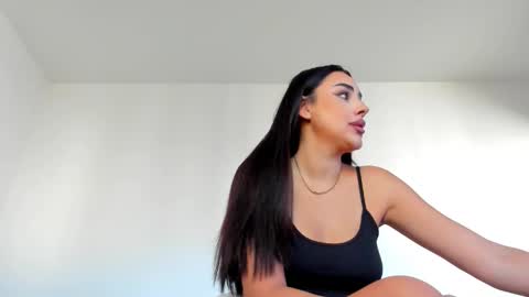 Emma online show from October 30, 9:11 am