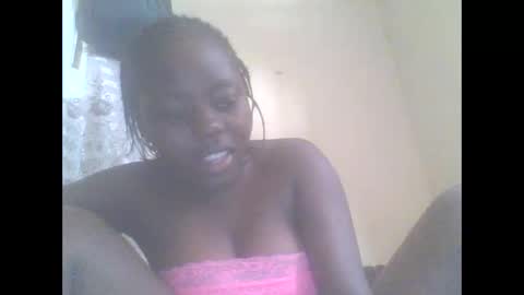 Snapshot of hornygal001 chatting on February 20, 6:06 am hornygal001 online show from February 20, 6:06 am