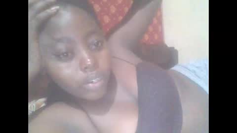 hornygal001 online show from April 18, 7:18 pm